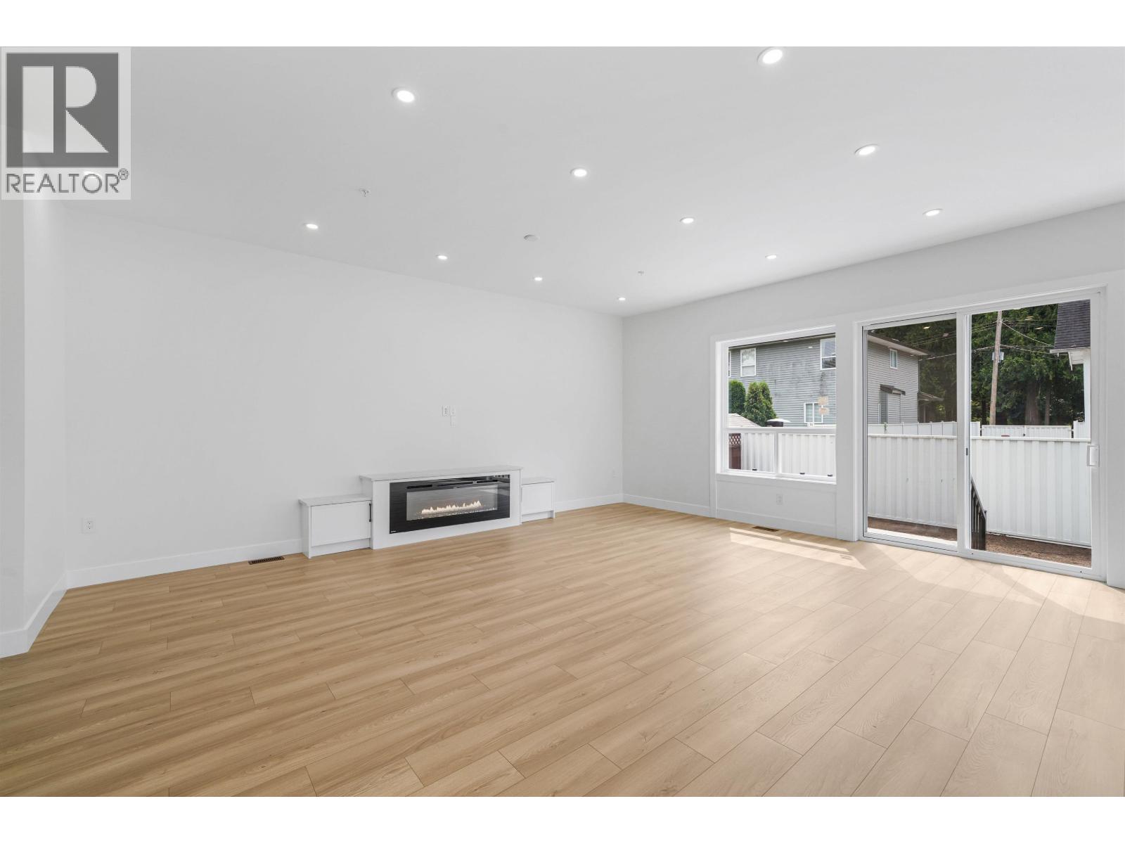 19098 DOERKSEN DRIVE