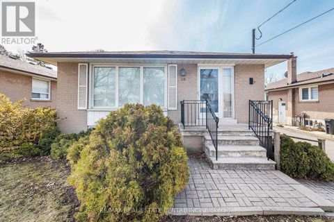 39 BRADSTOCK ROAD Toronto (Humbermede) ON M9M1M9