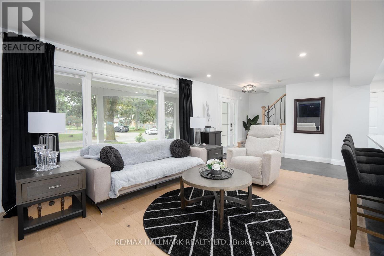 119 CHARLOTTE PLACE