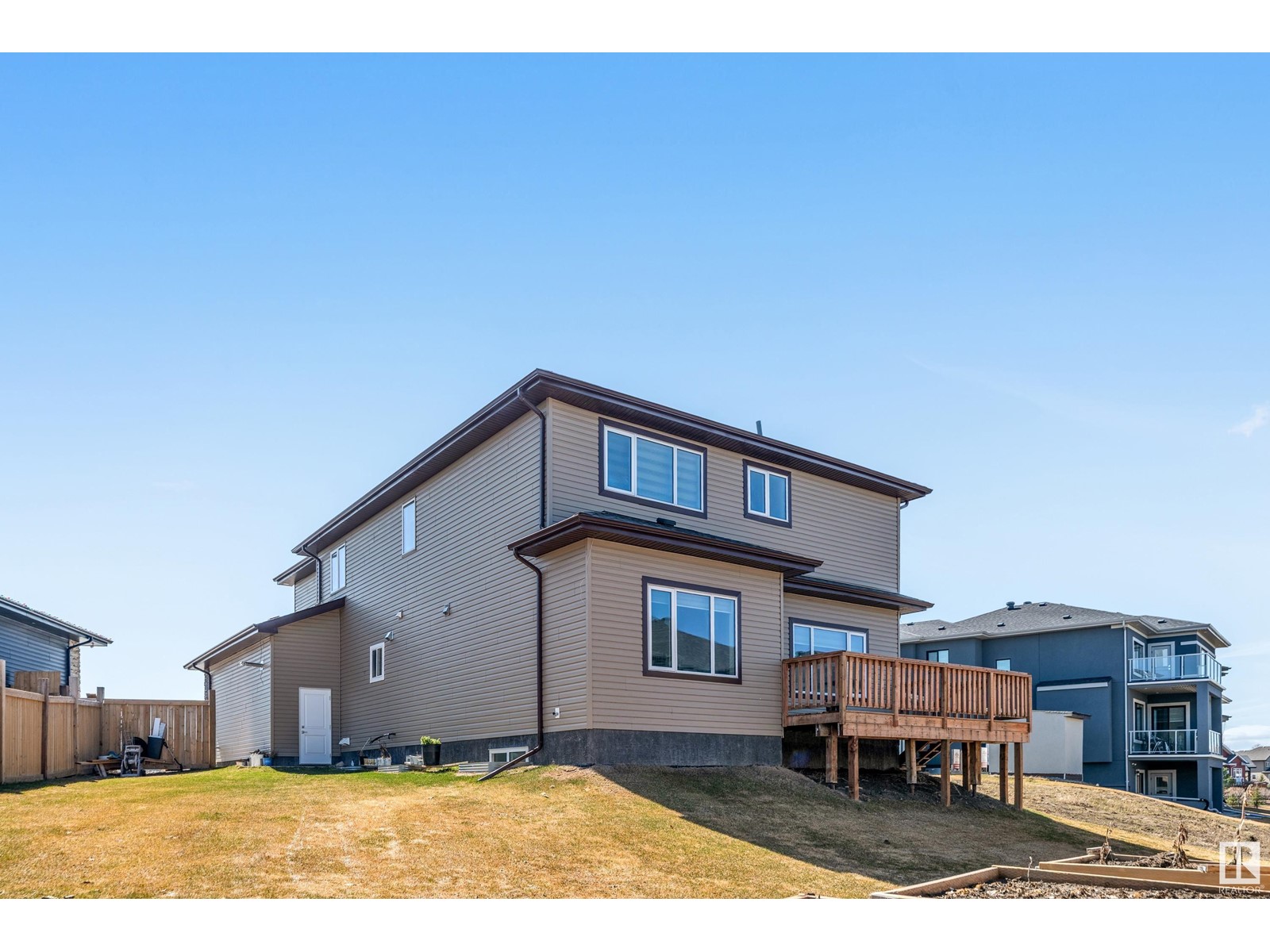 4417 39 ST