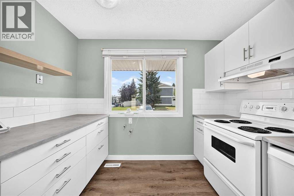 383 Georgian Villas NE