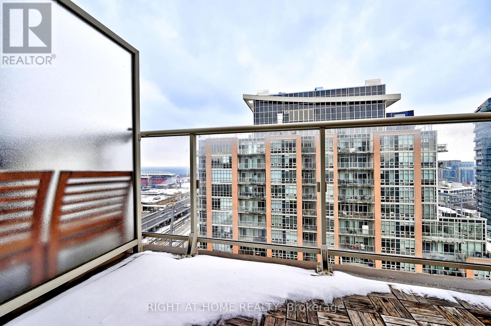 2306 - 65 EAST LIBERTY STREET