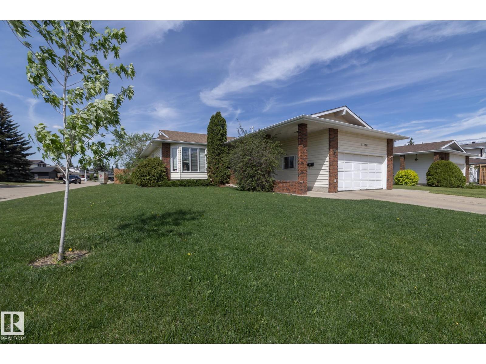 11138 30 AV NW