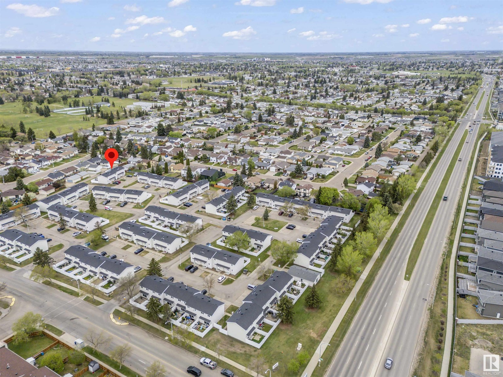 11492 139 AV NW