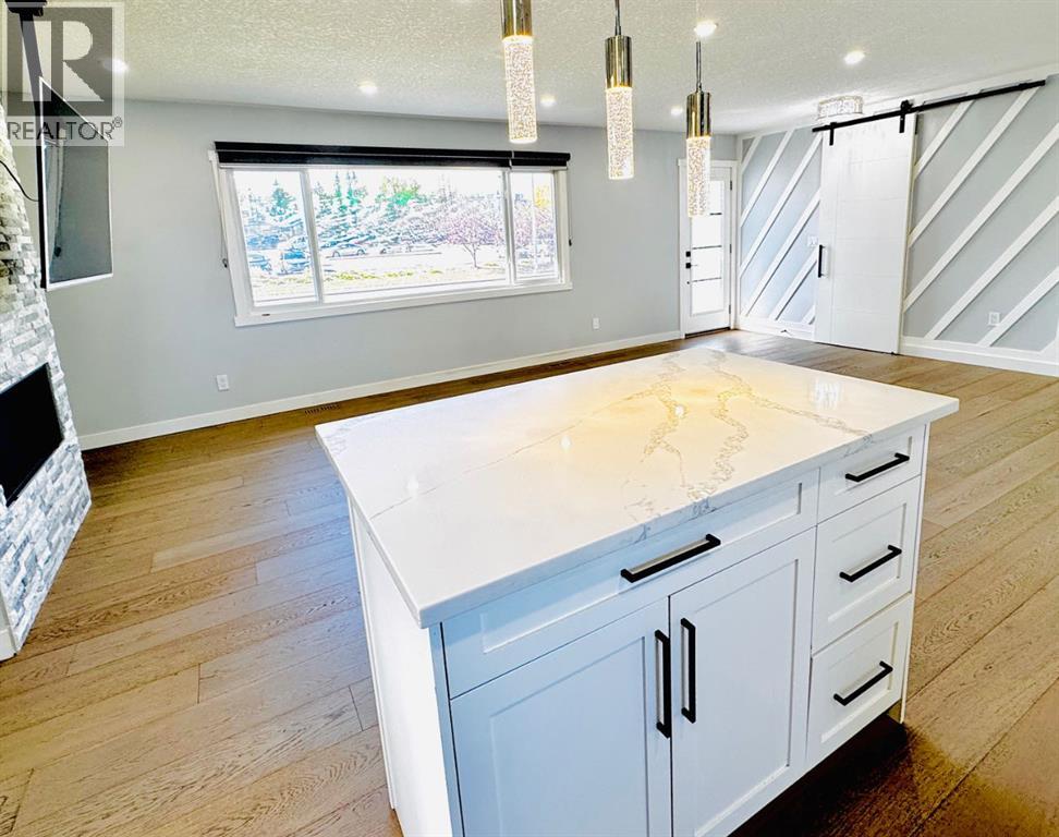 10304 Elbow Drive SW