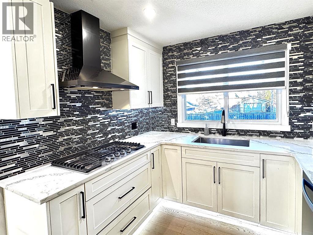 10304 Elbow Drive SW