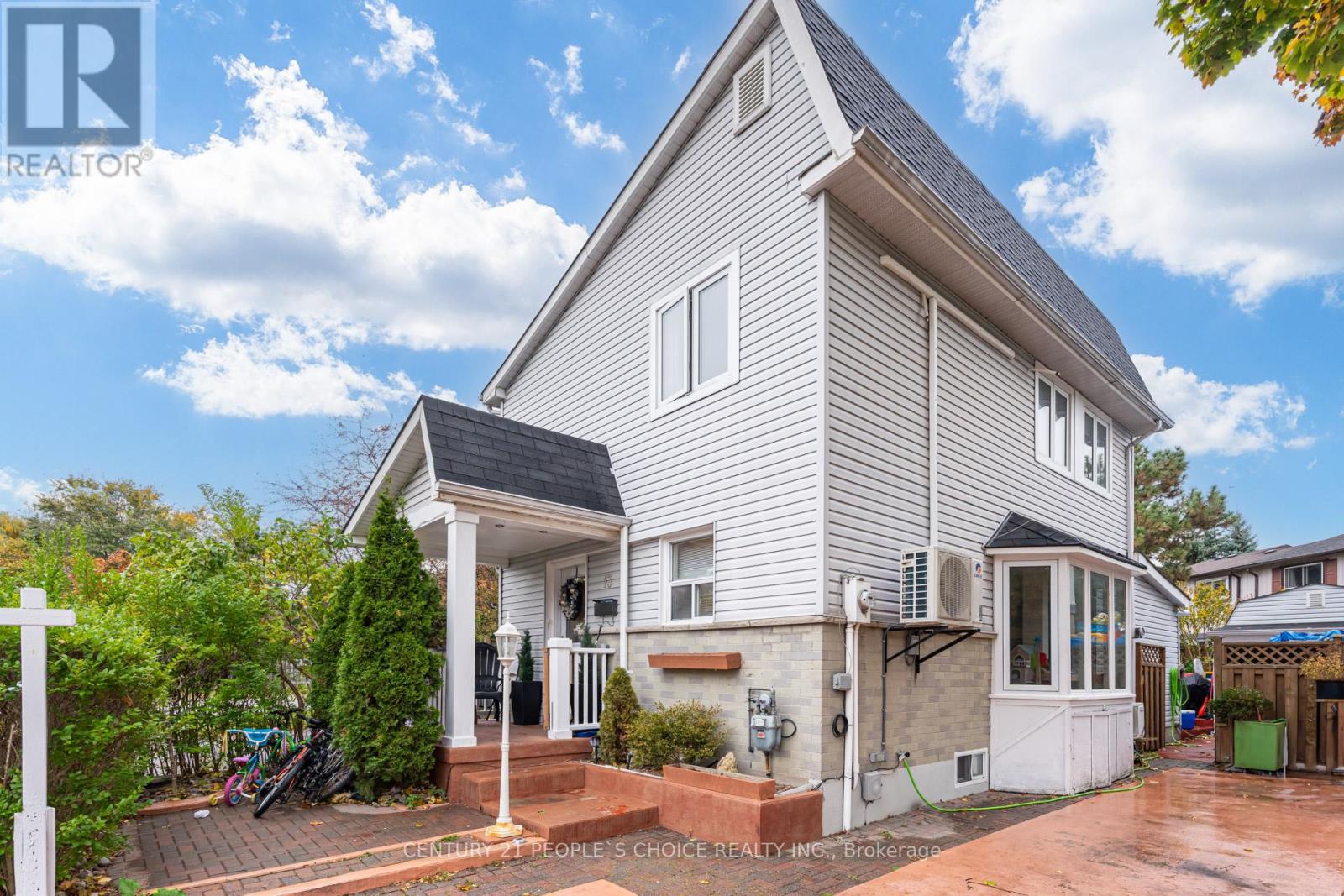 13 JEFFREY STREET