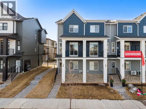 86, 285 Chelsea Court Chestermere AB T1X2W7