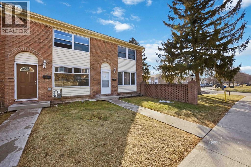 885 CARLETON PLACE Unit# 1