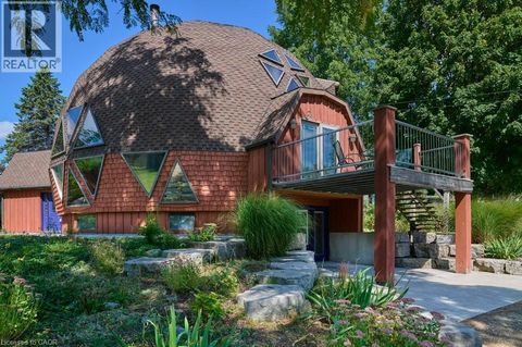 98 MEADOWBROOK Court New Dundee ON N0B2E0