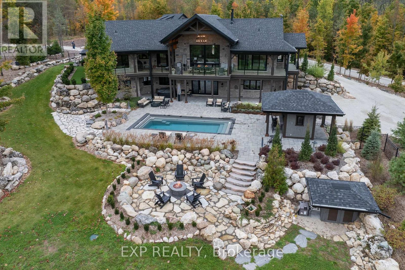 KIMBERLEY - 195718 GREY 7 ROAD