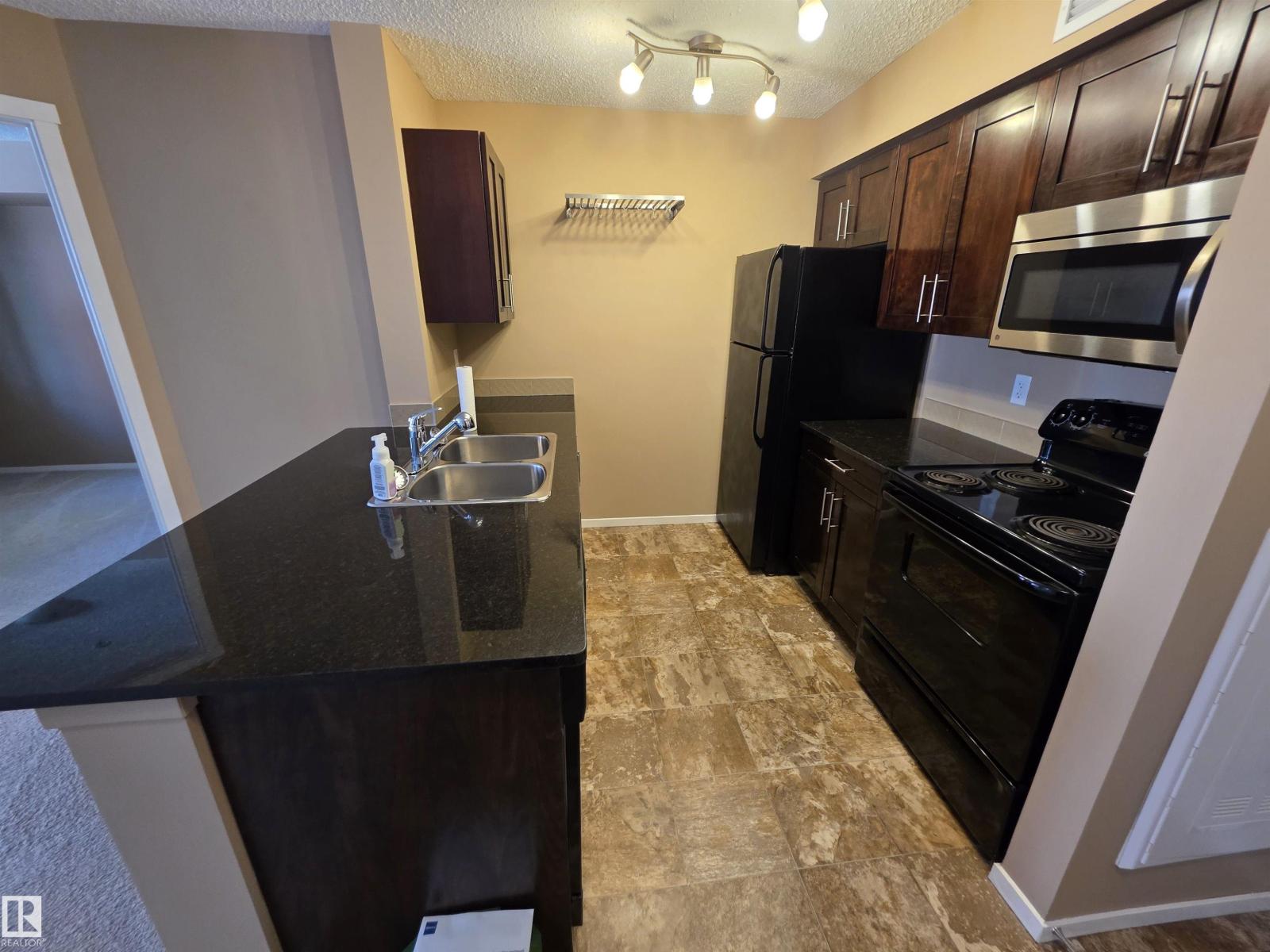 #319 5816 MULLEN PL NW