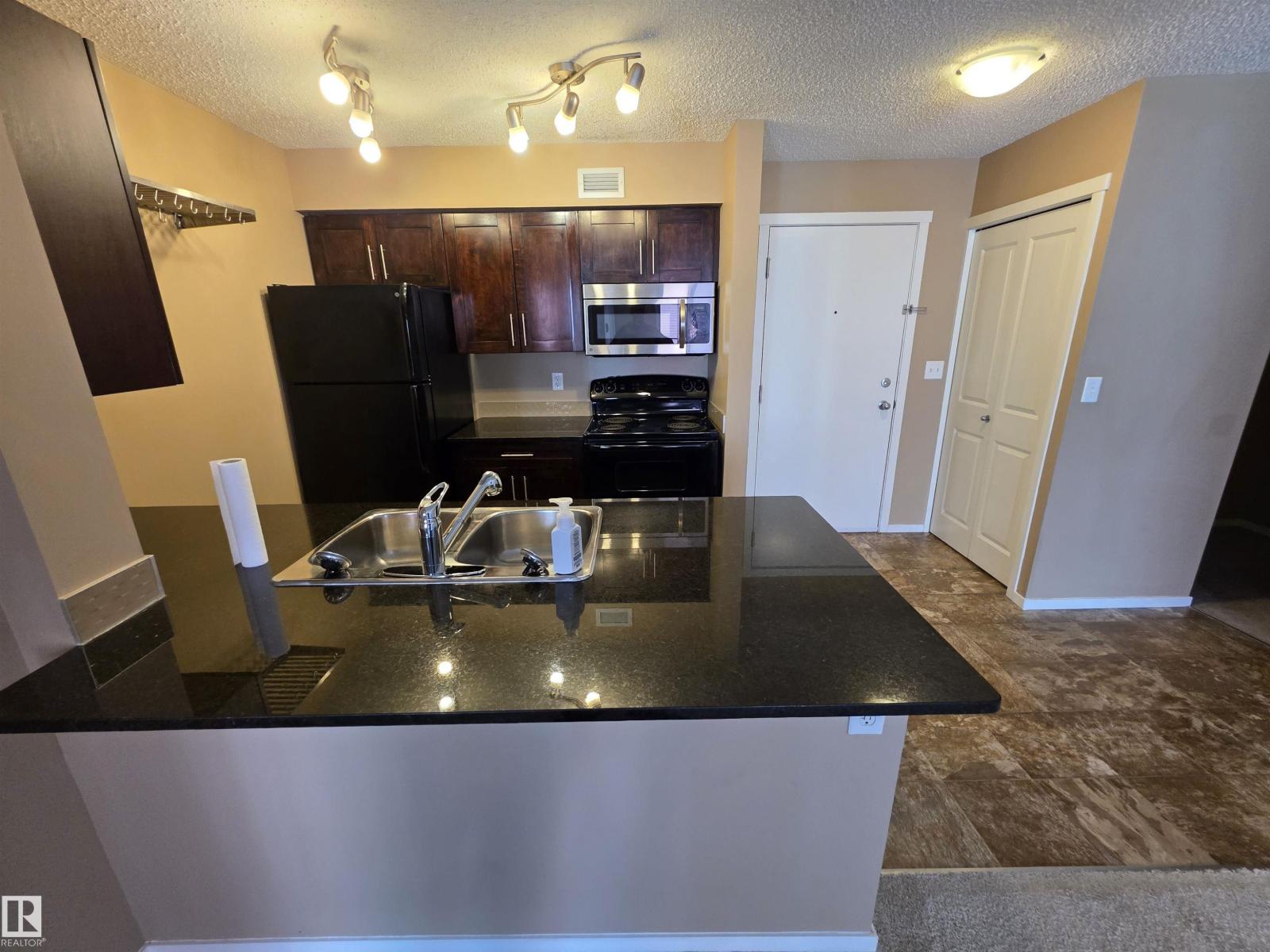#319 5816 MULLEN PL NW