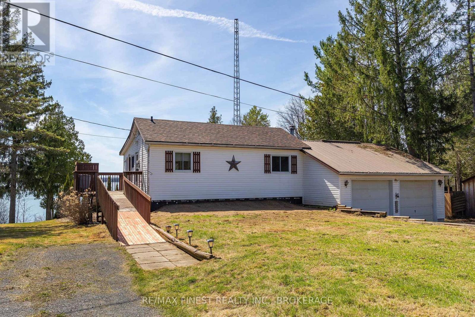 520 PARK ROAD