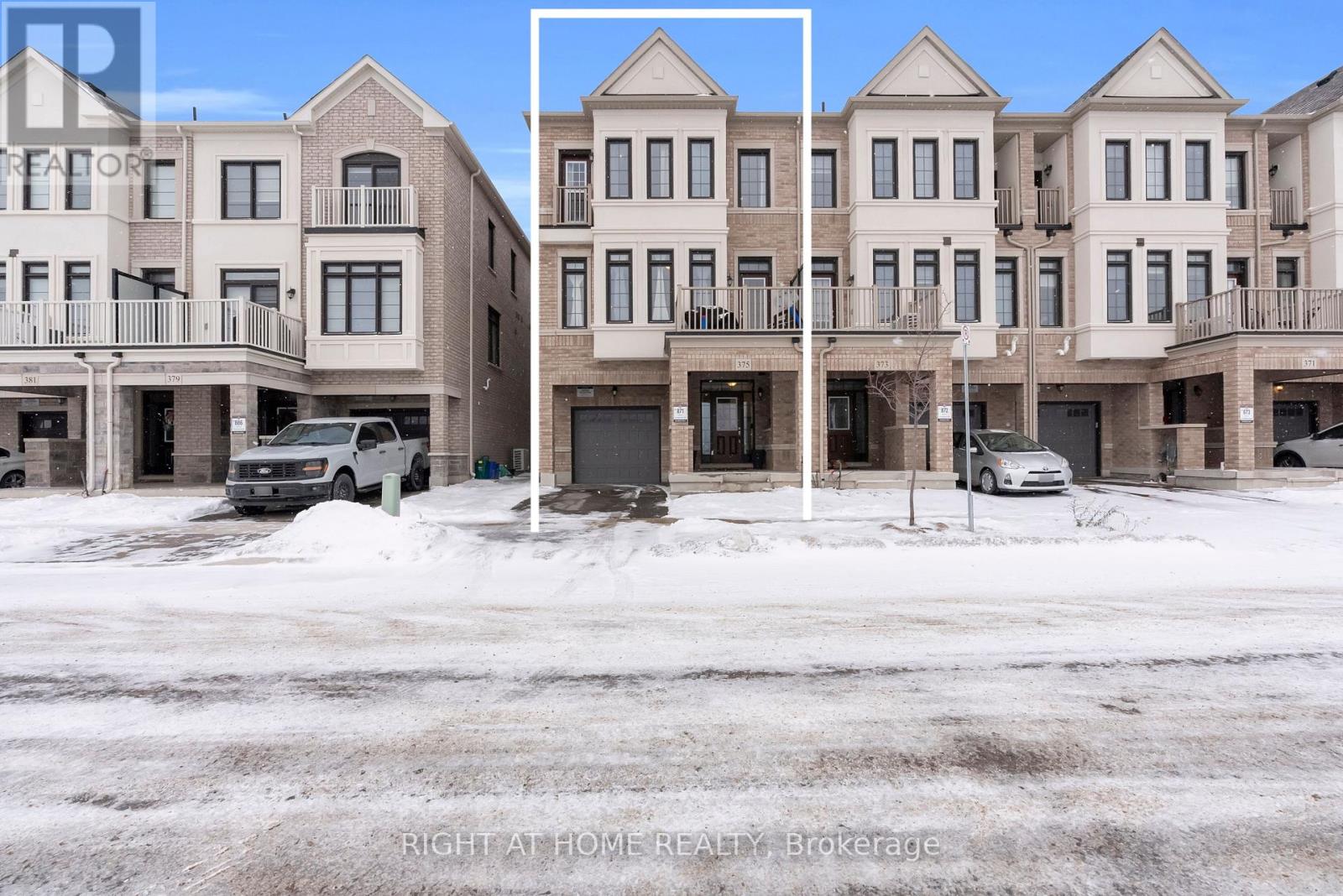 375 THIMBLEWEED COURT