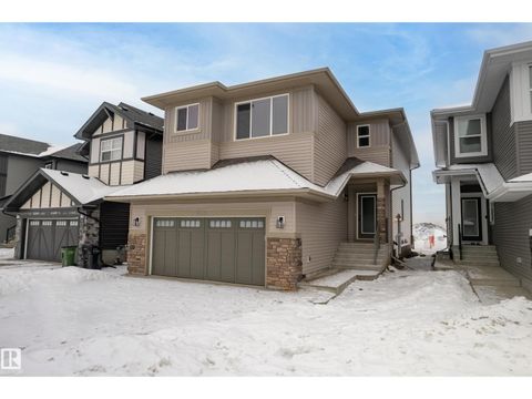 7015 177 AV NW Edmonton AB T5Z0W8