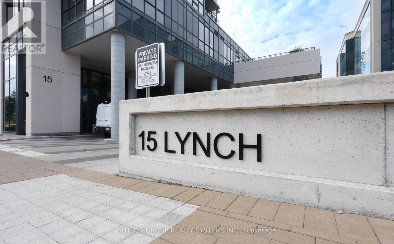 1801 - 15 LYNCH STREET