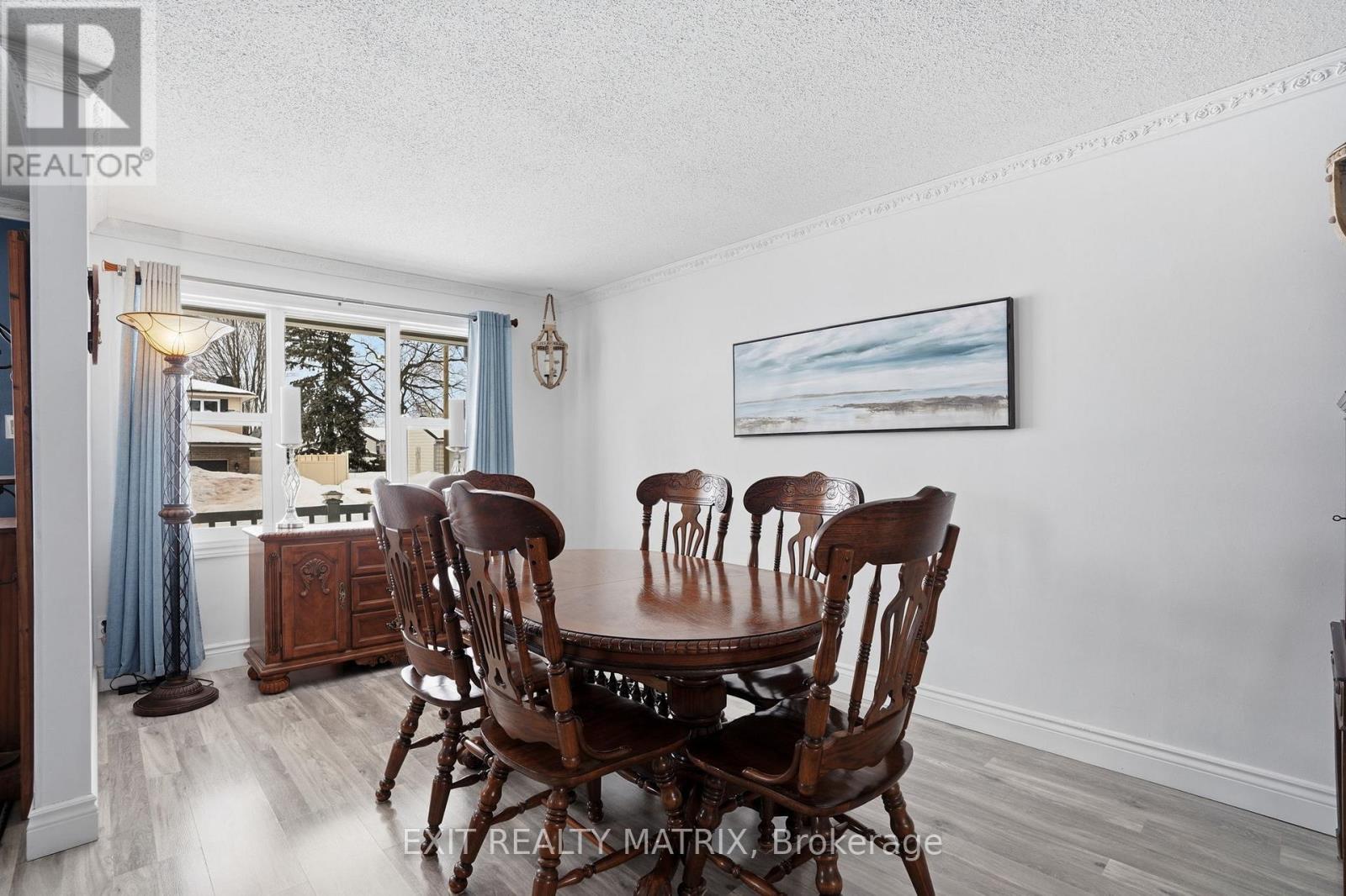 1691-1695 SAINT-LAURENT STREET - Photo 3