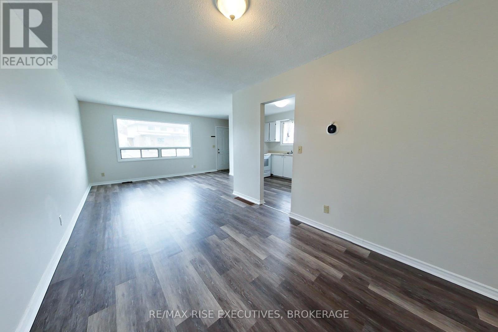 744 SELKIRK ROAD