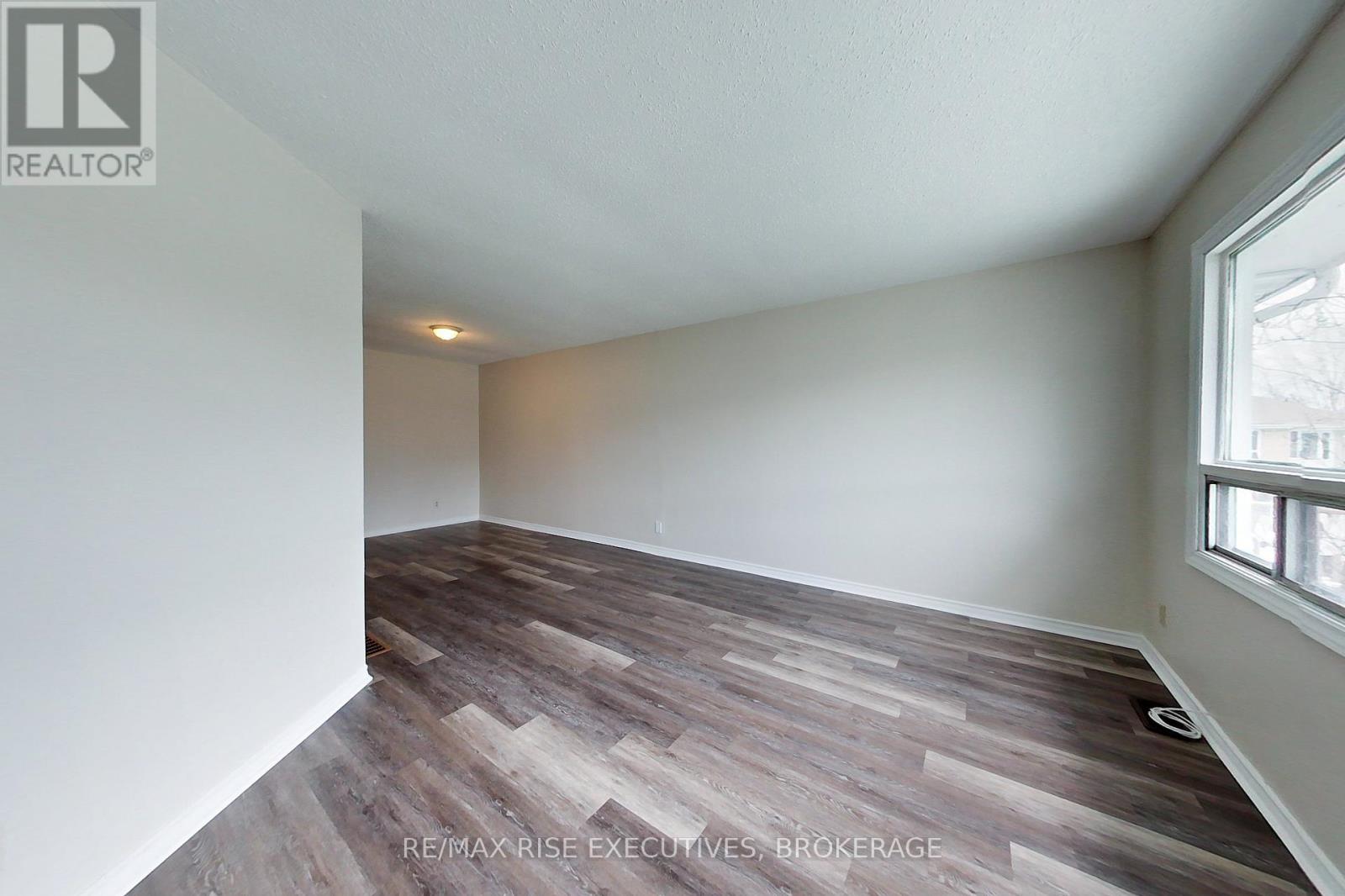 744 SELKIRK ROAD