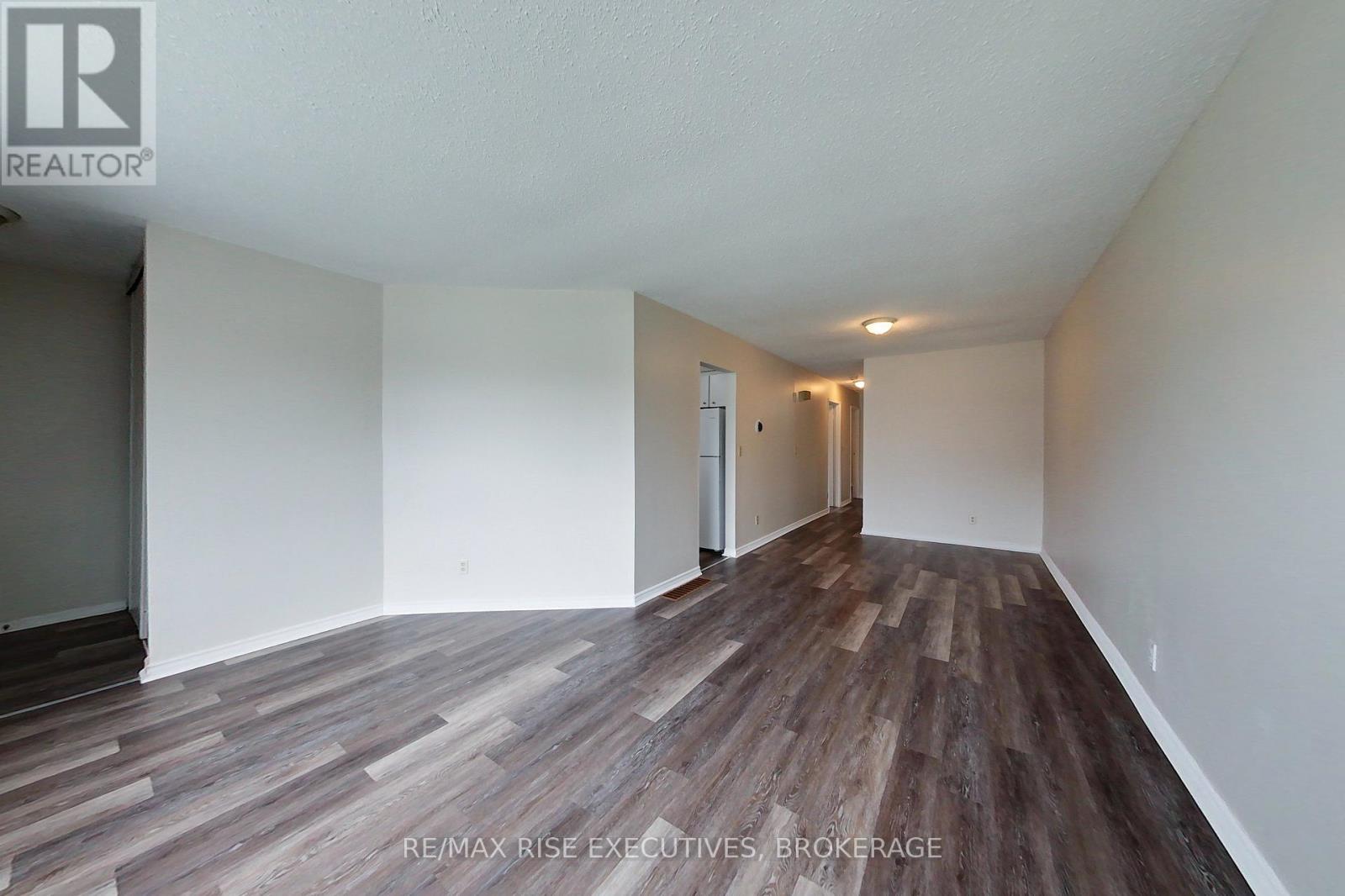 744 SELKIRK ROAD