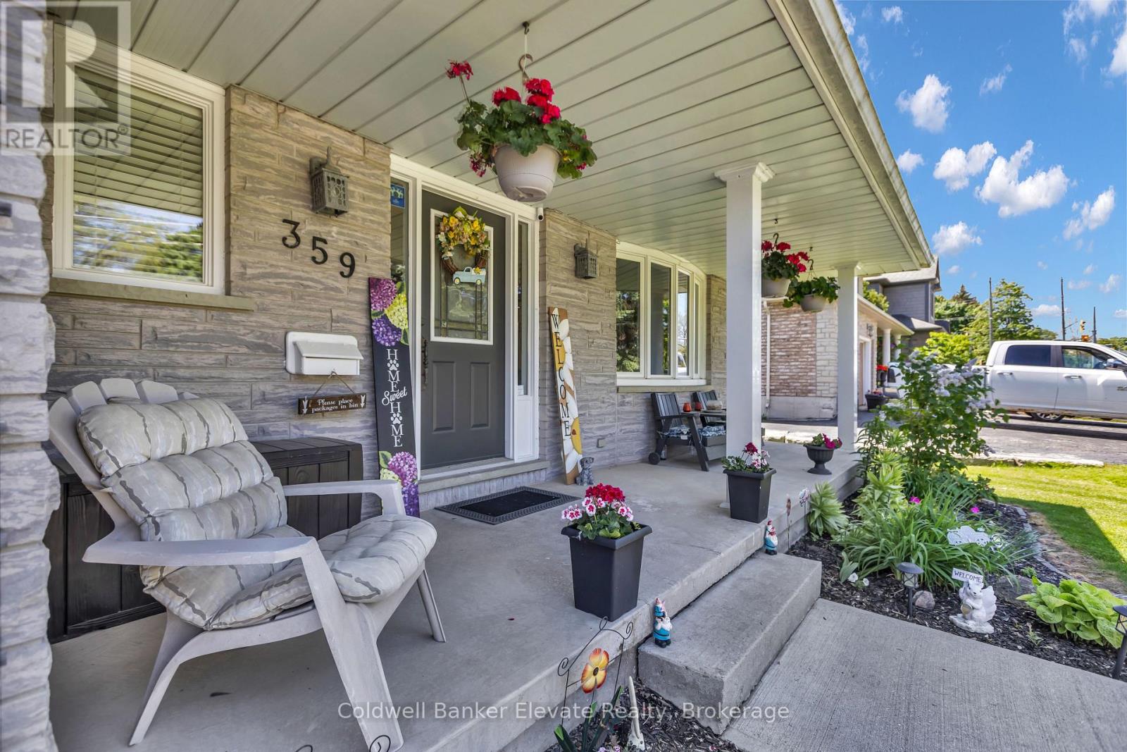 359 LEXINGTON ROAD