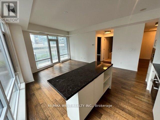 1209 - 21 WIDMER STREET