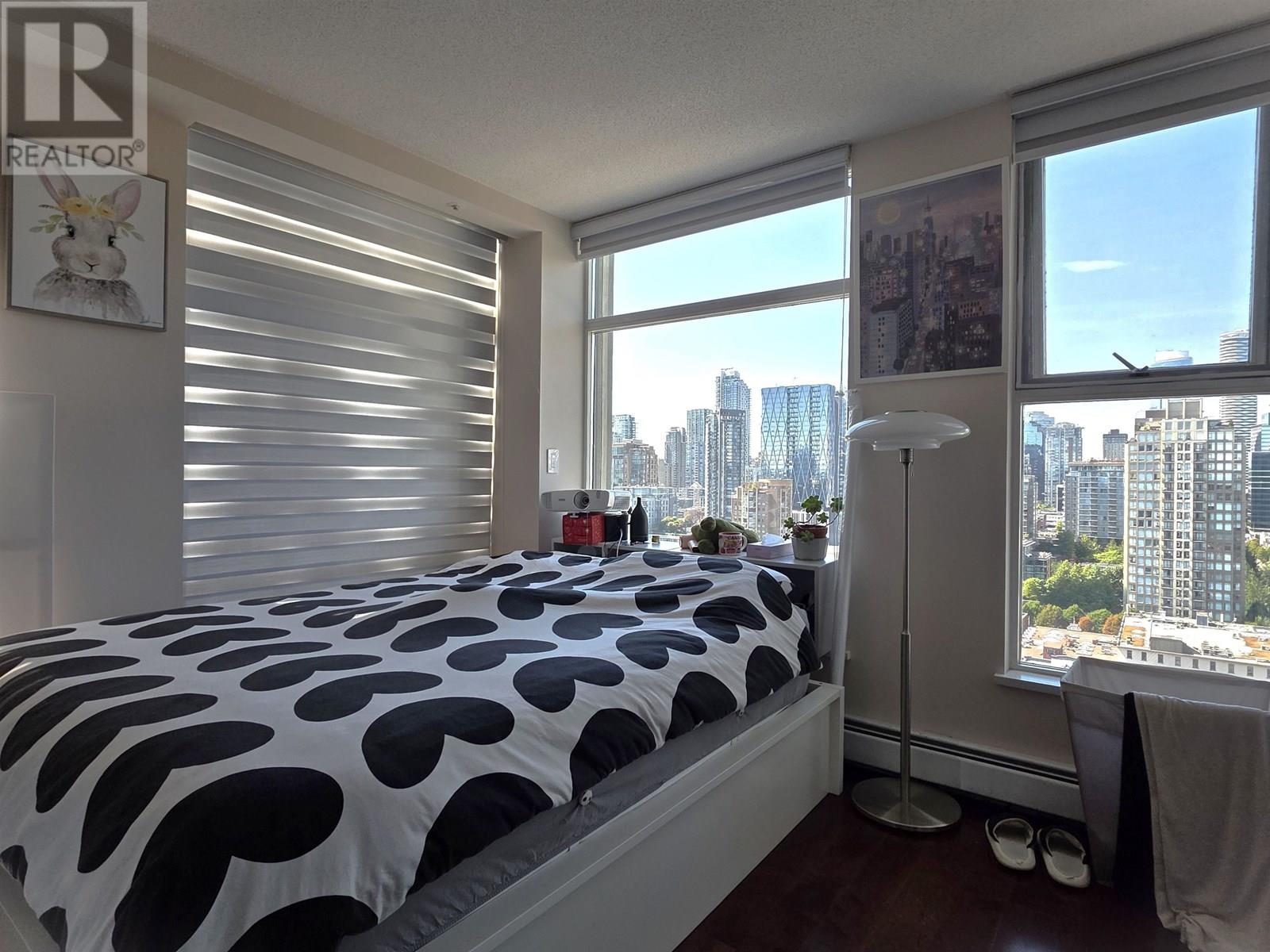 2709 1008 CAMBIE STREET
