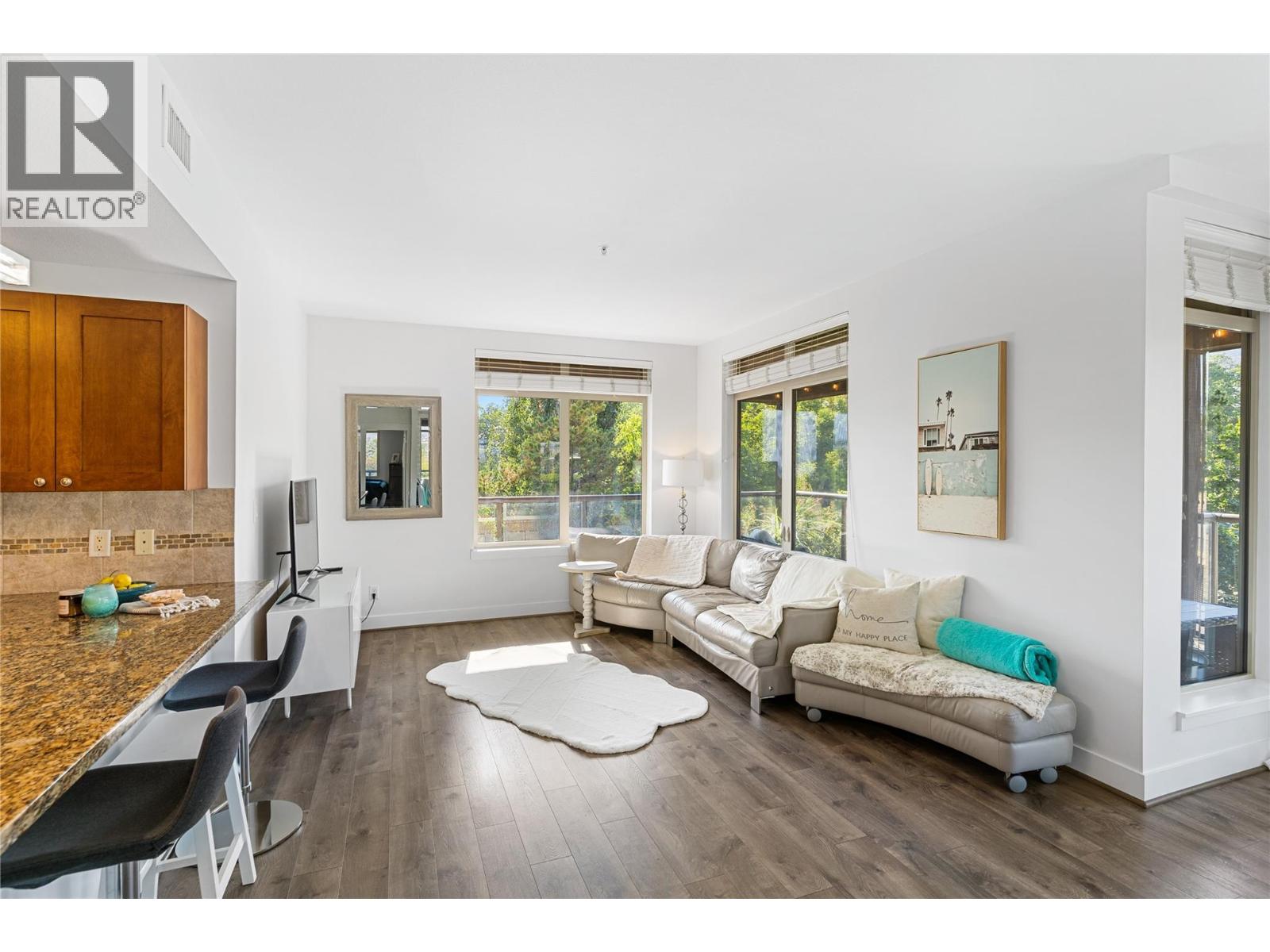 4205 Gellatly Road Unit# 238