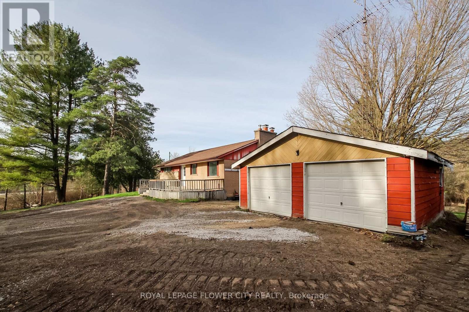 7555 OLD CHURCH ROAD