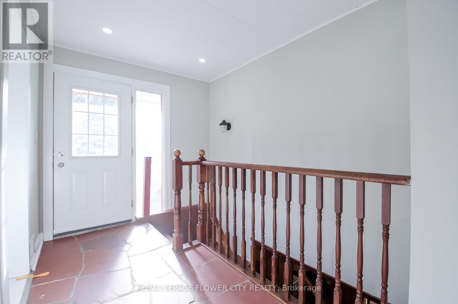 7555 OLD CHURCH ROAD