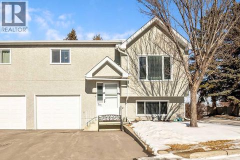 201 Fairway Drive NW High River AB T1V1C9