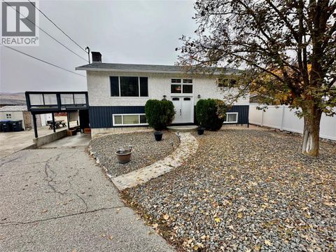 971 Dividend Court Oliver BC V0H1T6