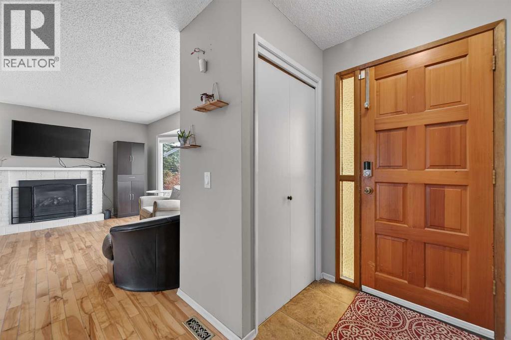 103 Macewan Drive NW