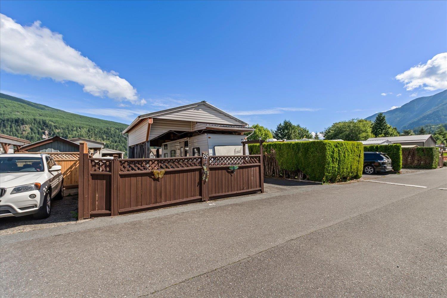 65 1436 FROST ROAD|Columbia Valley