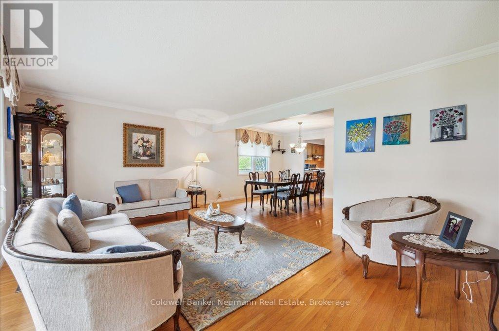 17 BRAZOLOT DRIVE