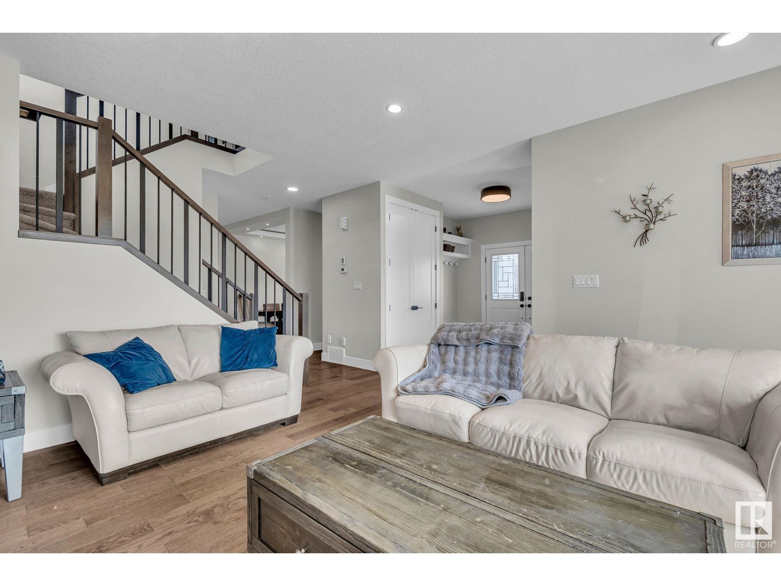 568 MERLIN LANDING LD NW NW