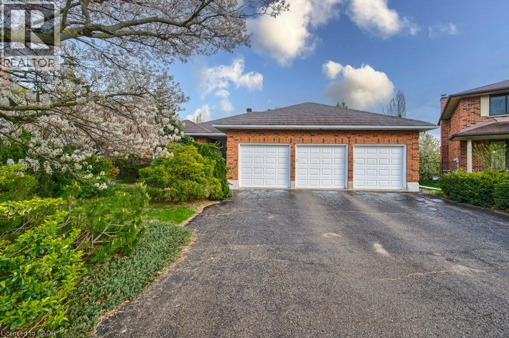 247 ROLLING ACRES Court - Photo 2