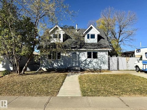 16 WILD HAY DR Devon AB T9G1S4