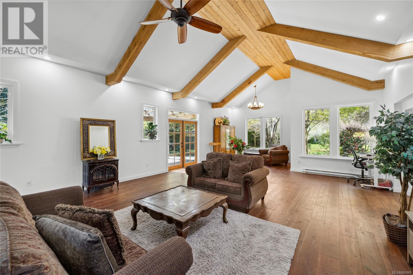 594 Wain Rd