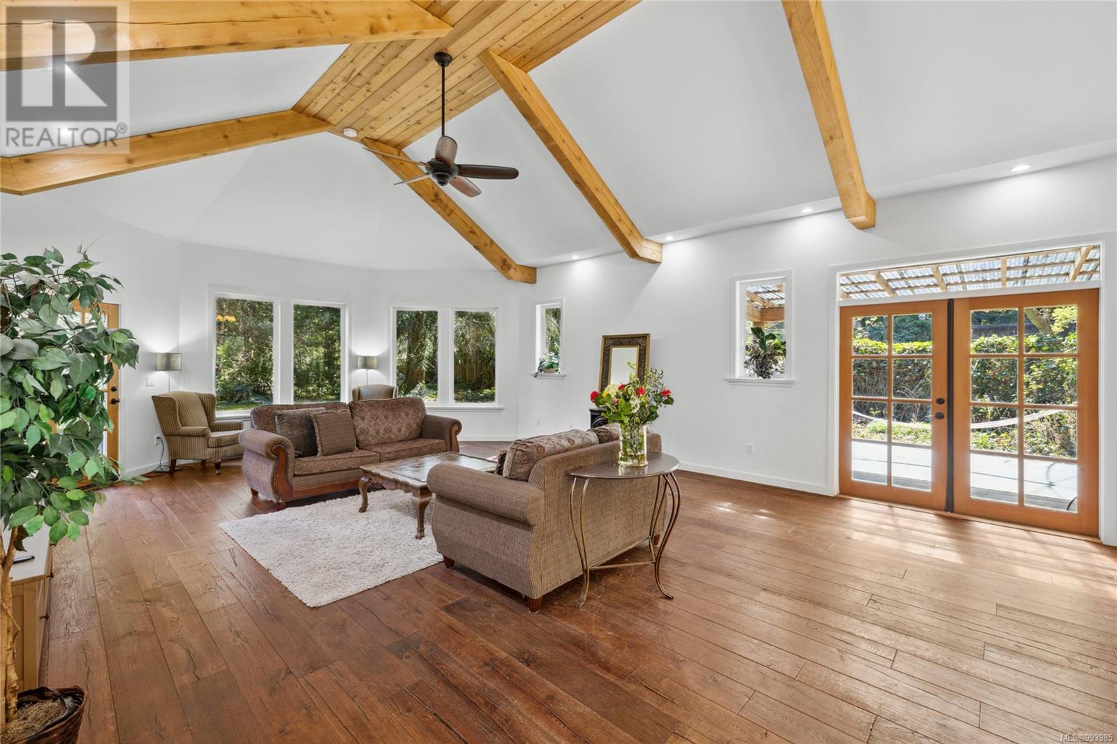 594 Wain Rd