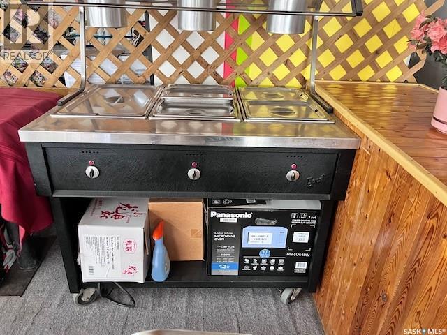 211 Kinistino AVENUE W