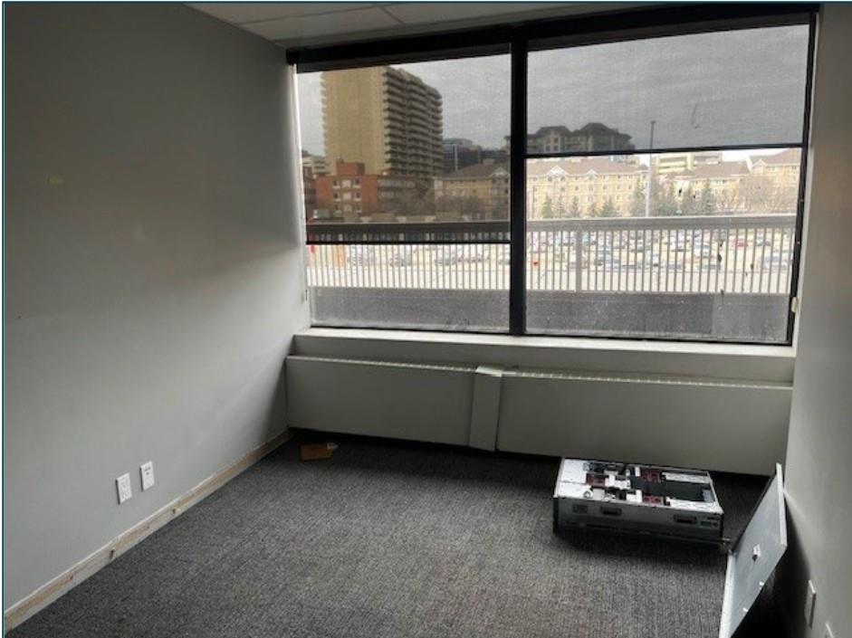 206 10175  109 Street