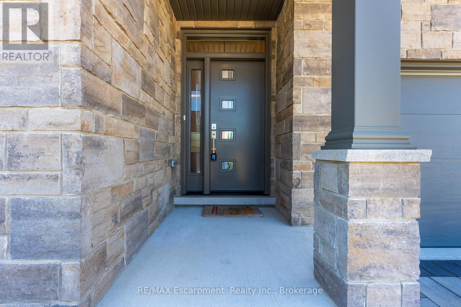 50 - 154 PORT ROBINSON ROAD