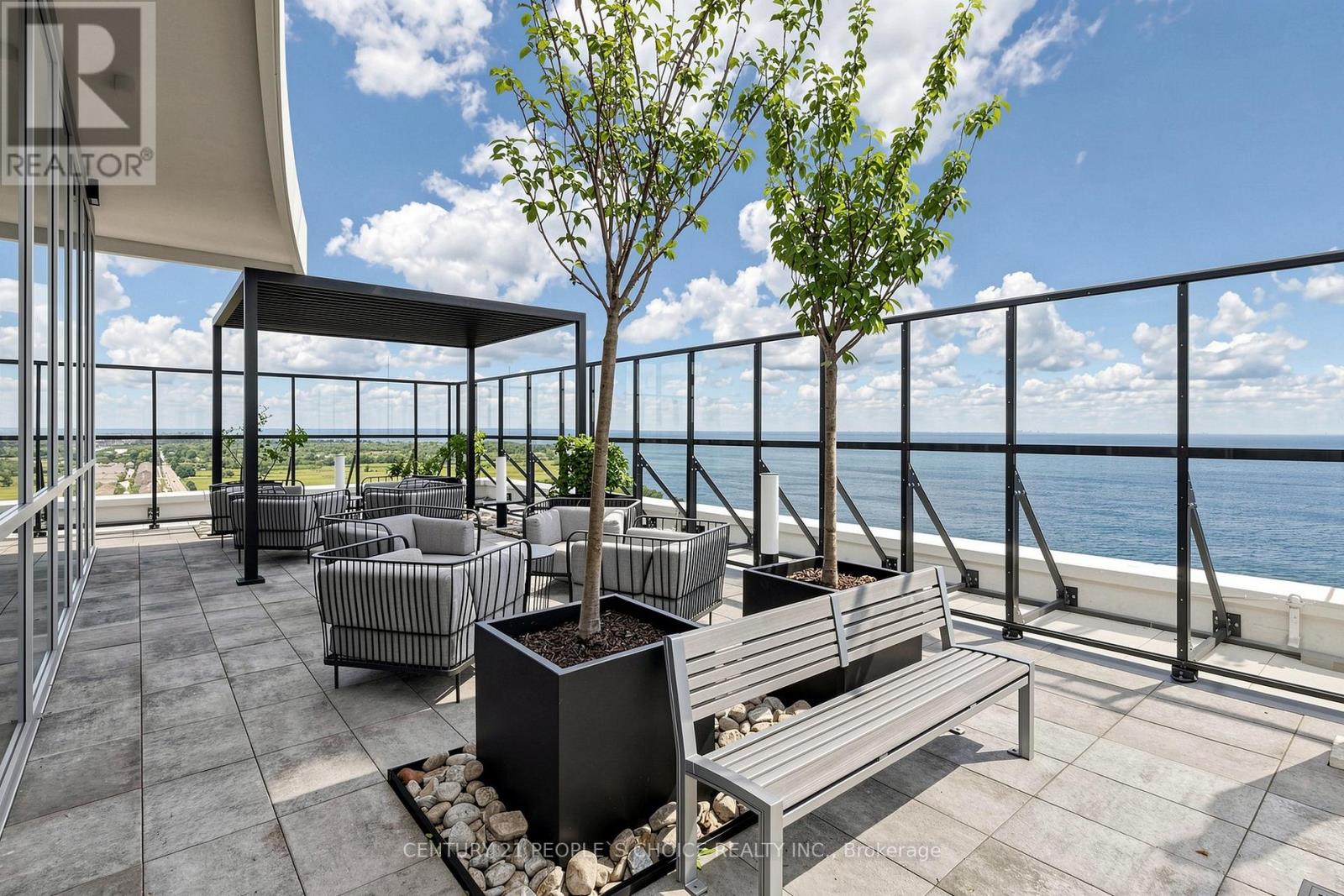 72 WINDWARD DRIVE