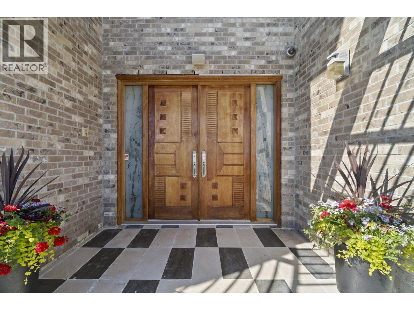 2523 MARR CREEK COURT