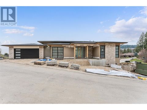 271 Chicopee Road Unit# 4 Vernon BC V1H1V7