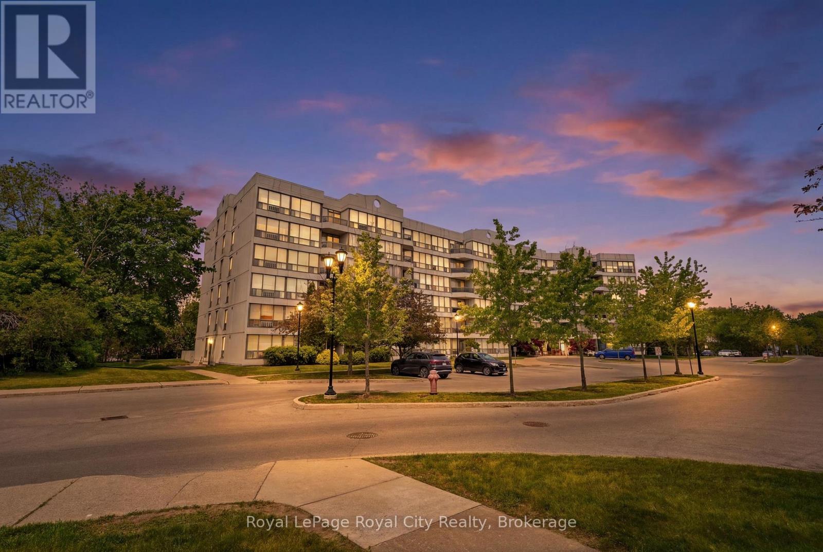610 - 107 BAGOT STREET