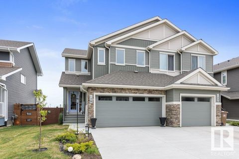70 JOYAL WY St. Albert AB T8N7V5