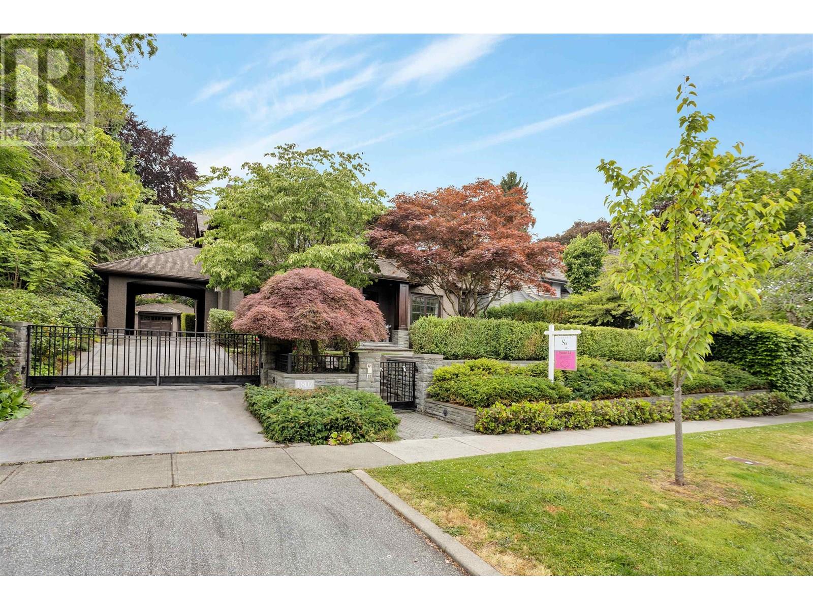 1807 ACADIA ROAD